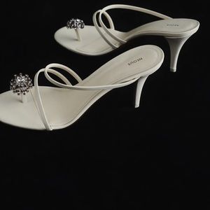 Brand New Crystal Embellished Toe Loop Sandal (Neous)